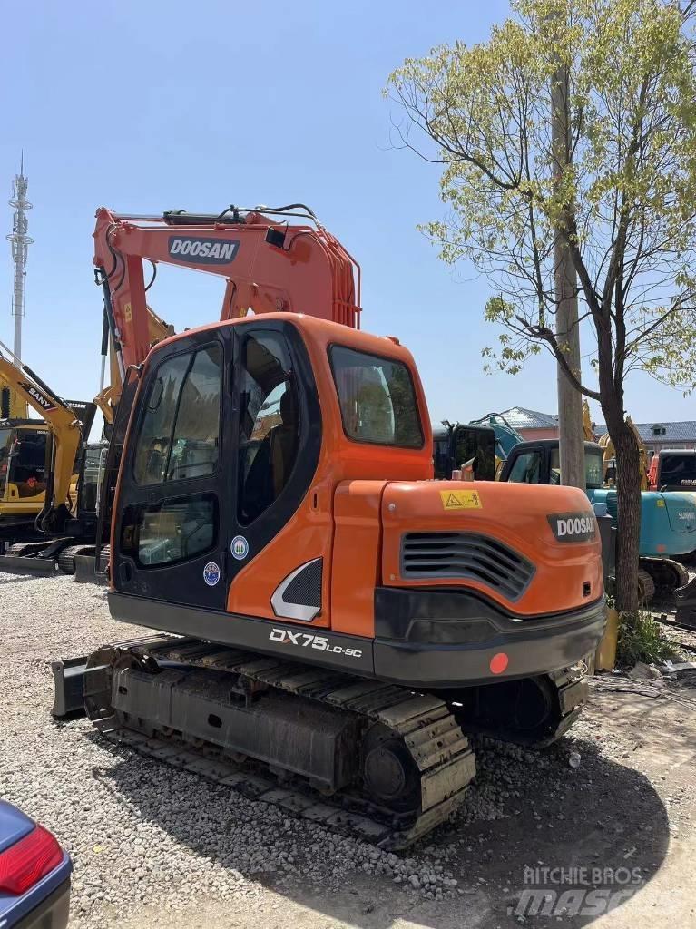 Doosan DX75 Mini bageri < 7t