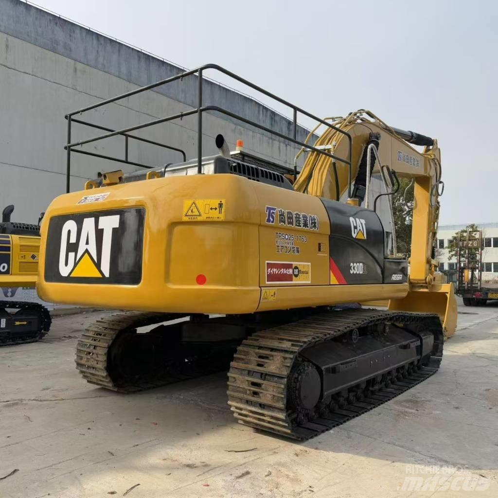 CAT 330D2L Bageri guseničari