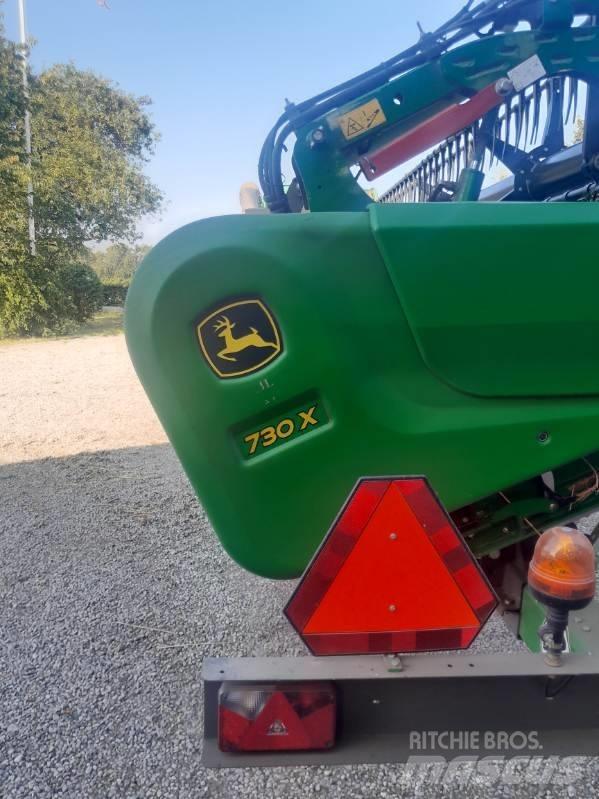John Deere T 670 i Kombajni