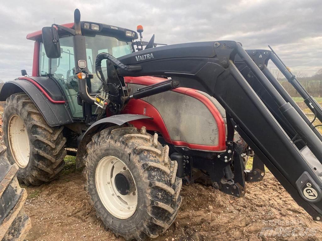 Valtra T191 Traktori