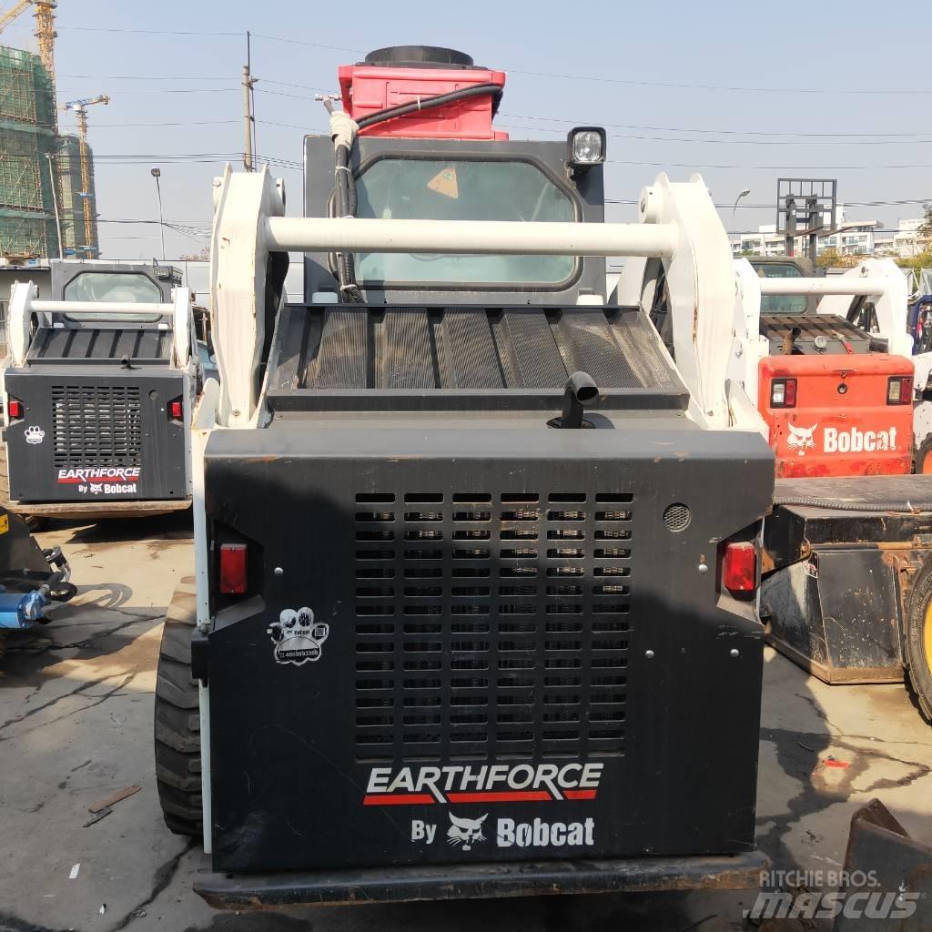 Bobcat S18 Skid steer mini utovarivači