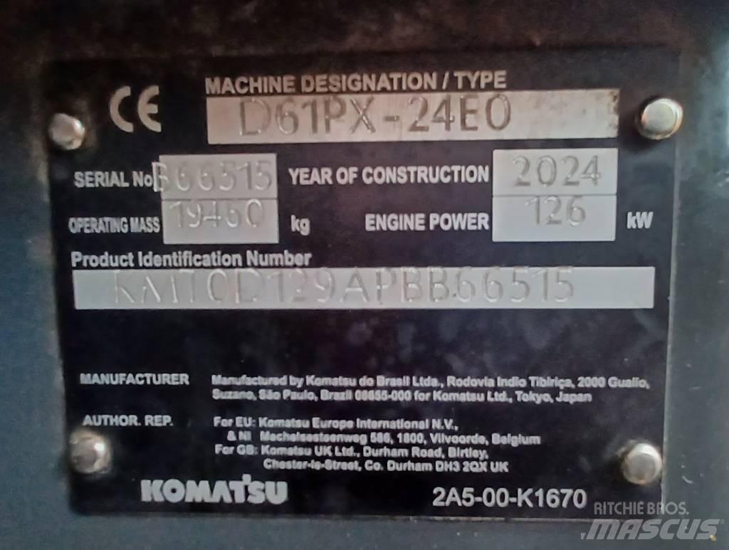 Komatsu D61PX-24 Buldožeri guseničari