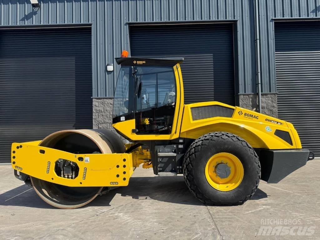 Bomag BW 213 D H-2 Valjci sa jednim bubnjem