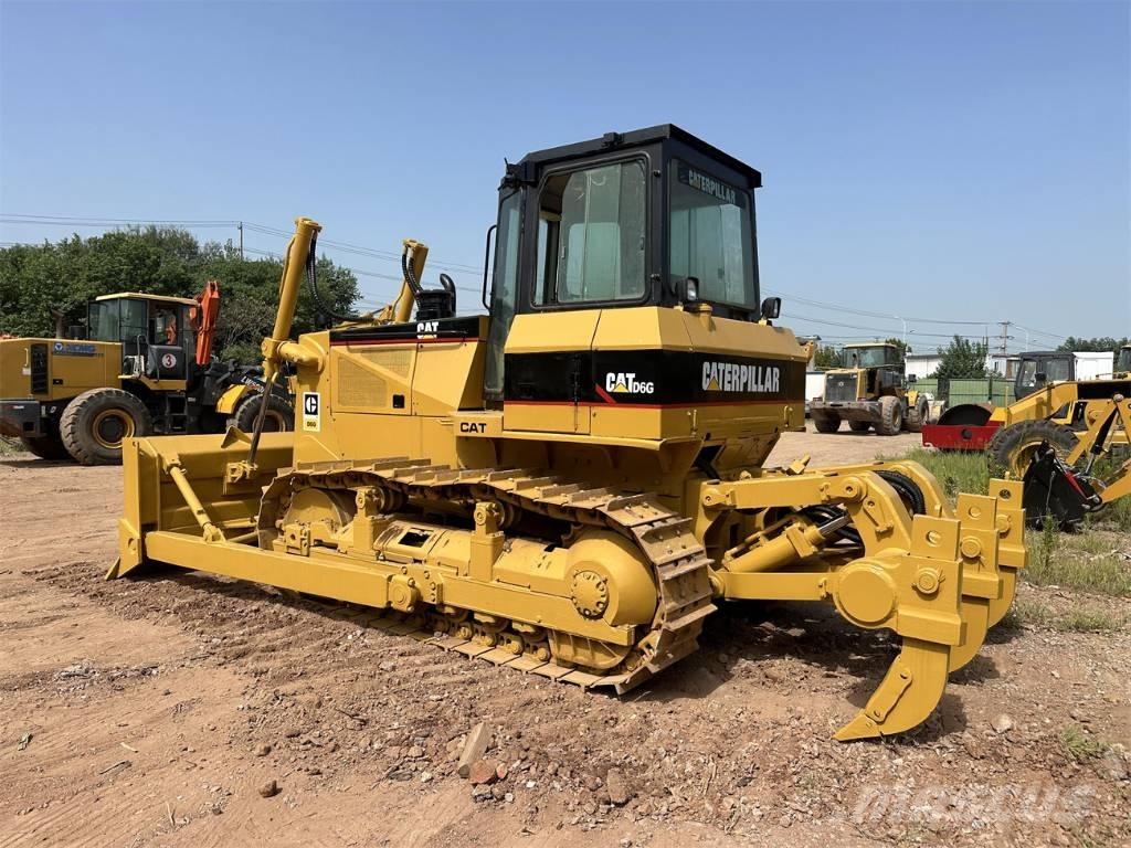 CAT D 6 G Buldožeri guseničari