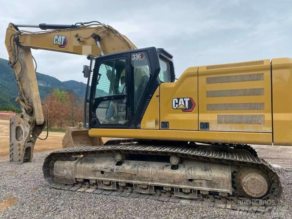 CAT 330 GC Bageri guseničari