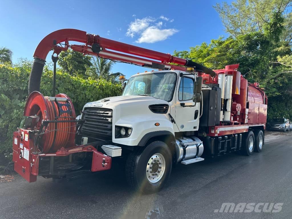 Freightliner 114 SD Kombi vozila/ vakum kamioni