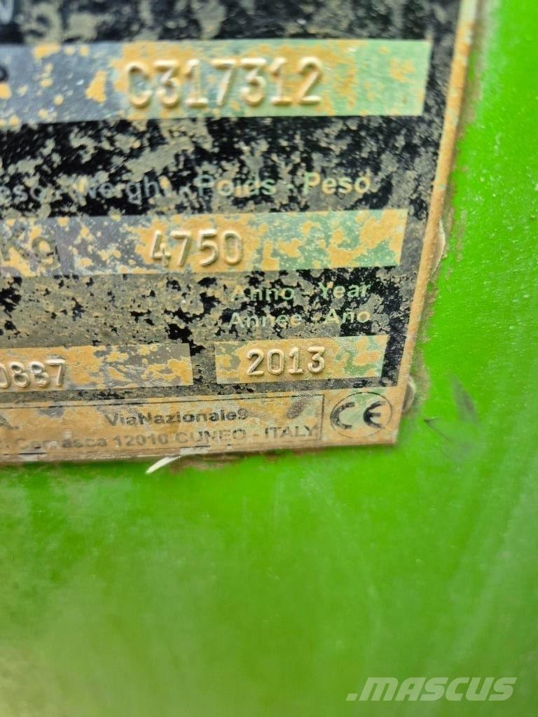 Merlo P 25.6 Teleskopski viljuškari