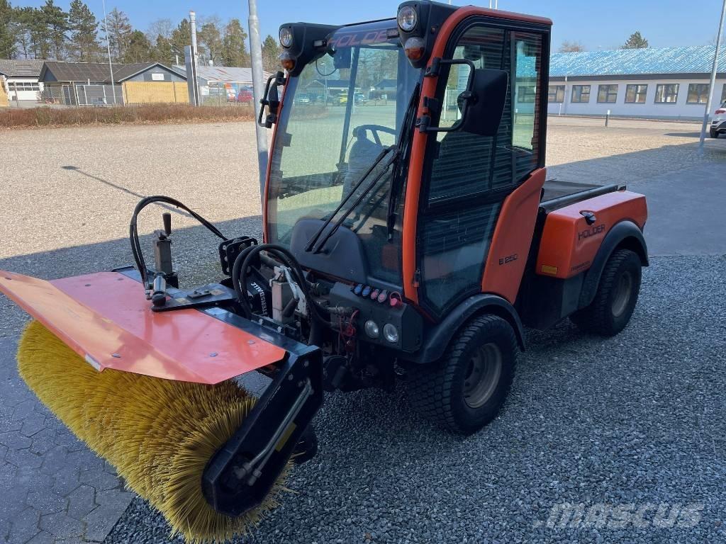 Holder B250 Manji traktori