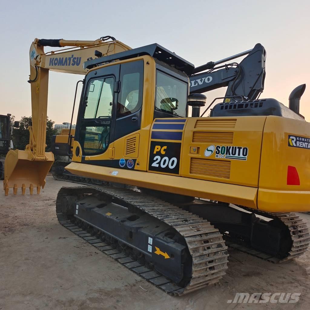 Komatsu PC 200-8 Bageri guseničari