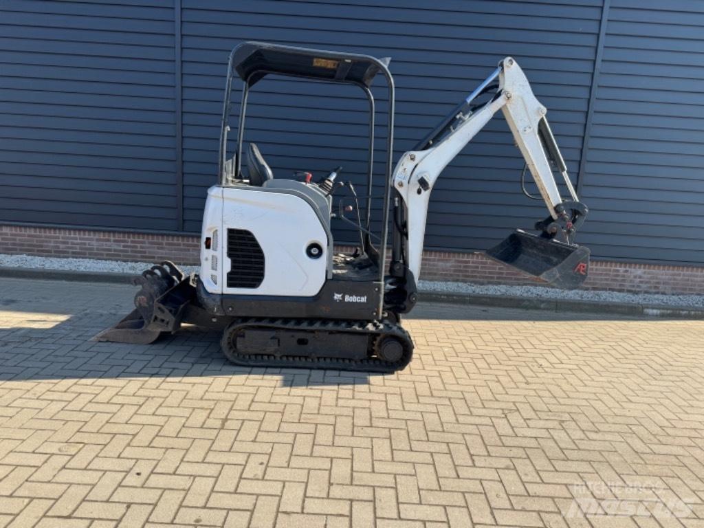 Bobcat E 17 Mini bageri < 7t