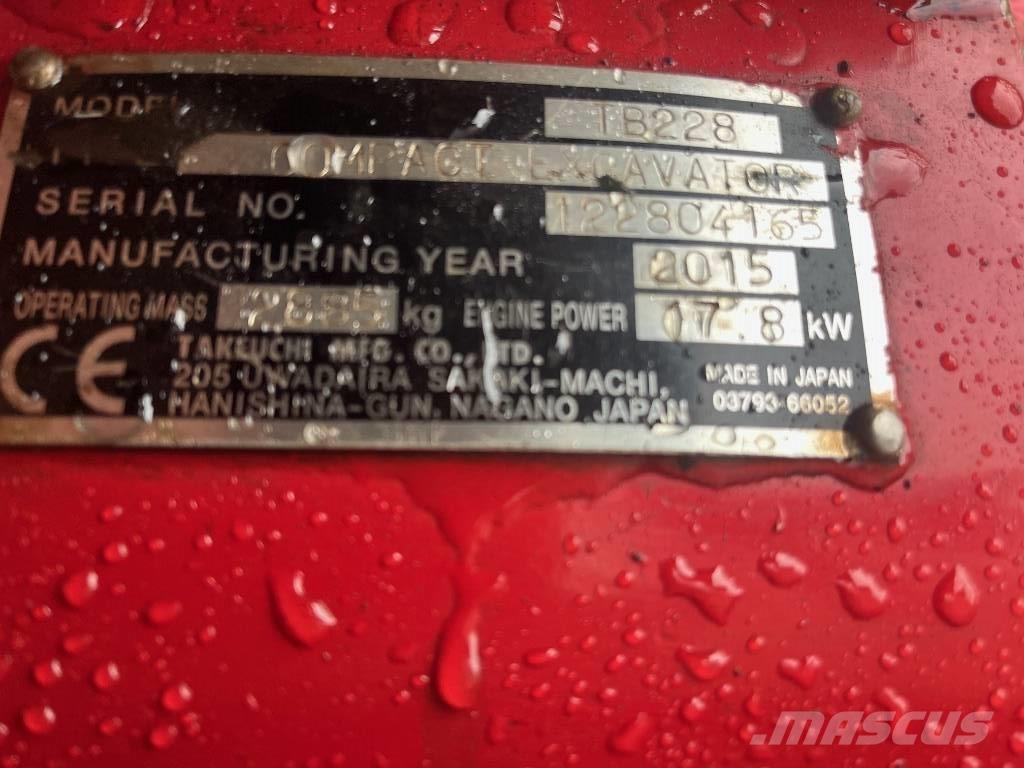 Takeuchi TB 228 Mini bageri < 7t
