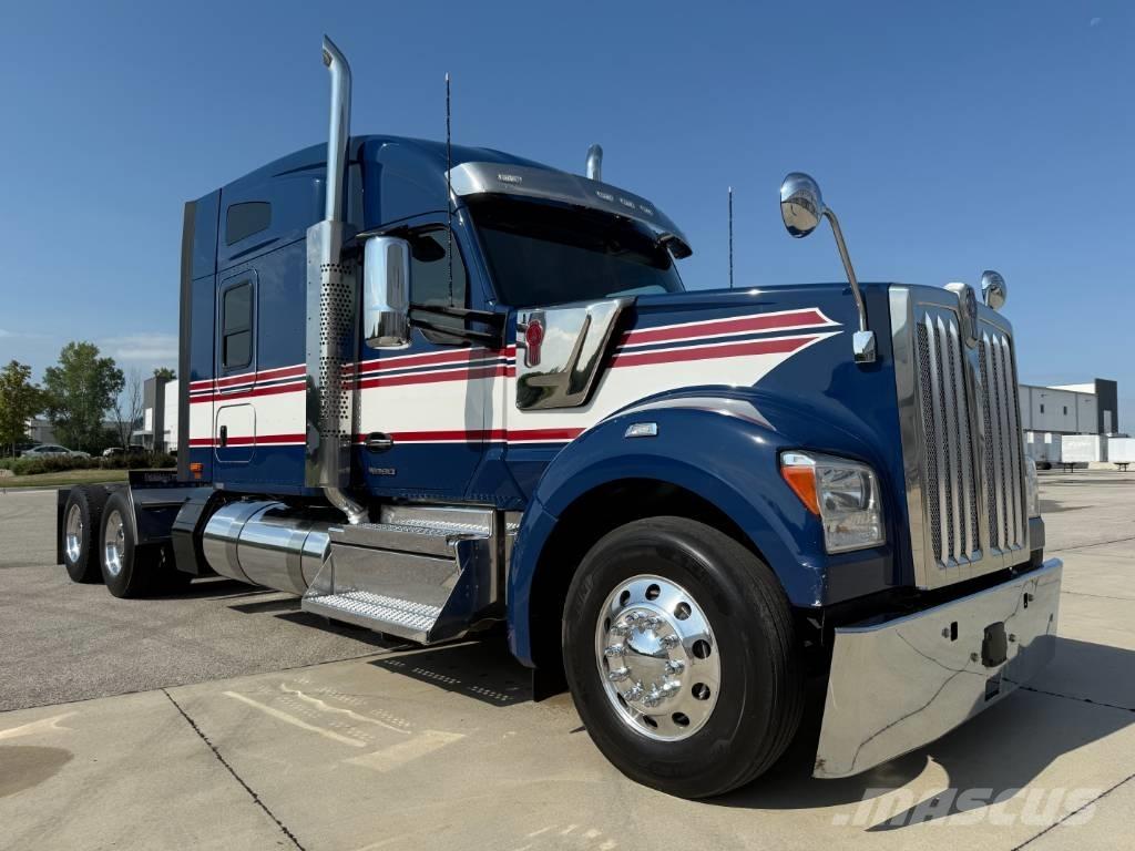 Kenworth W 990 Tegljači