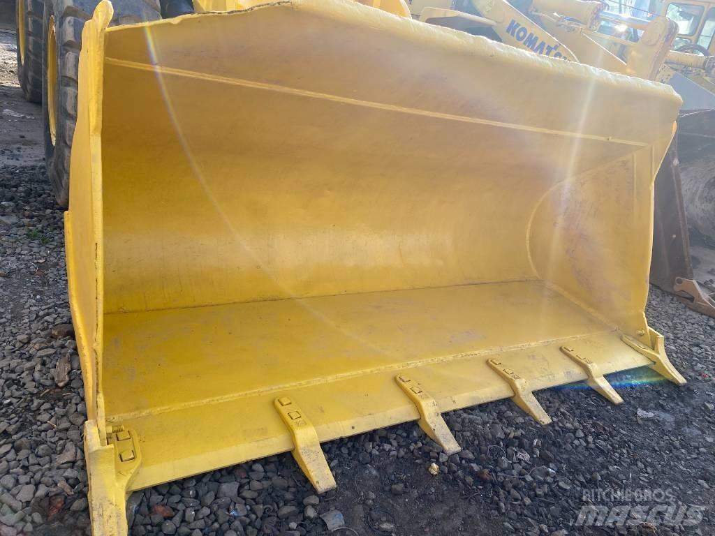 Komatsu WA 320-5 Utovarivači na točkove