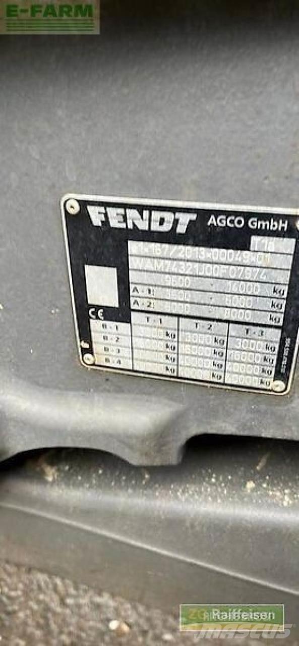 Fendt 724 vario Traktori