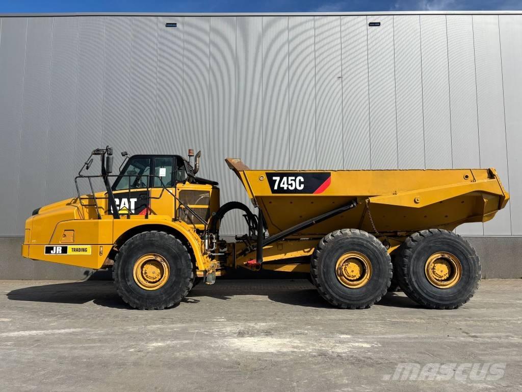 CAT 745 C Zglobni damperi