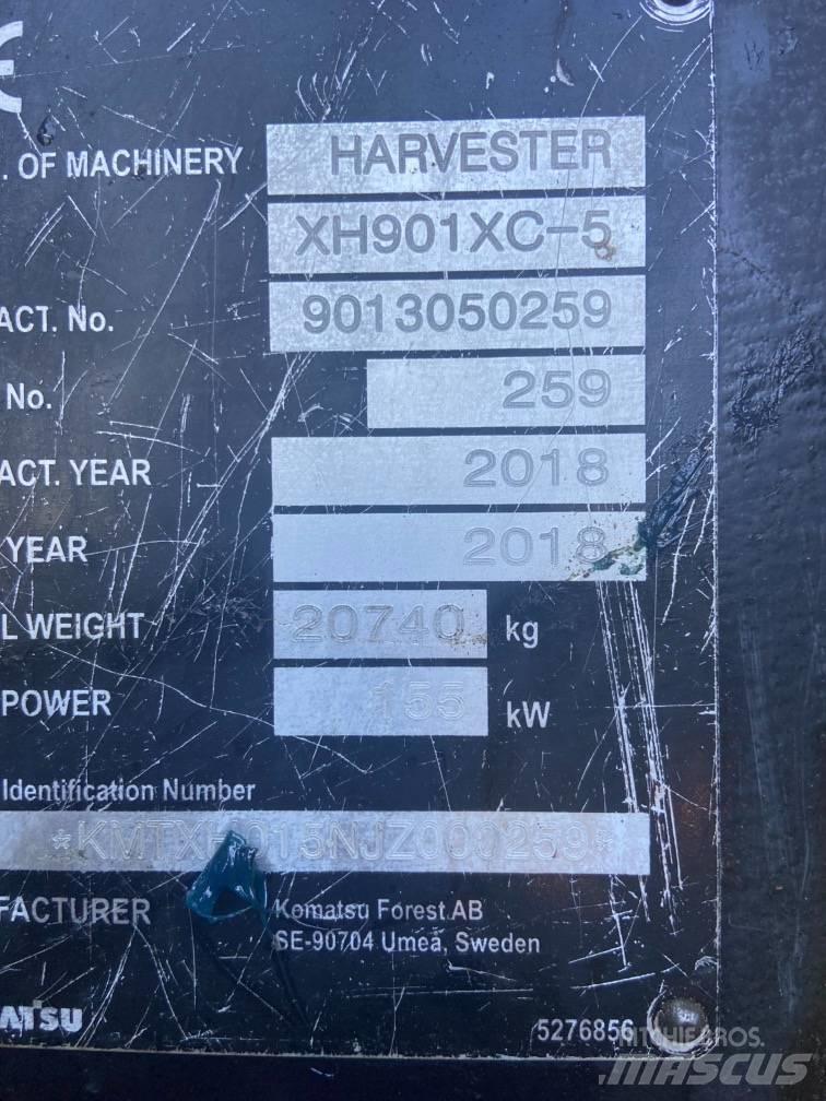 Komatsu 901XC Harversteri