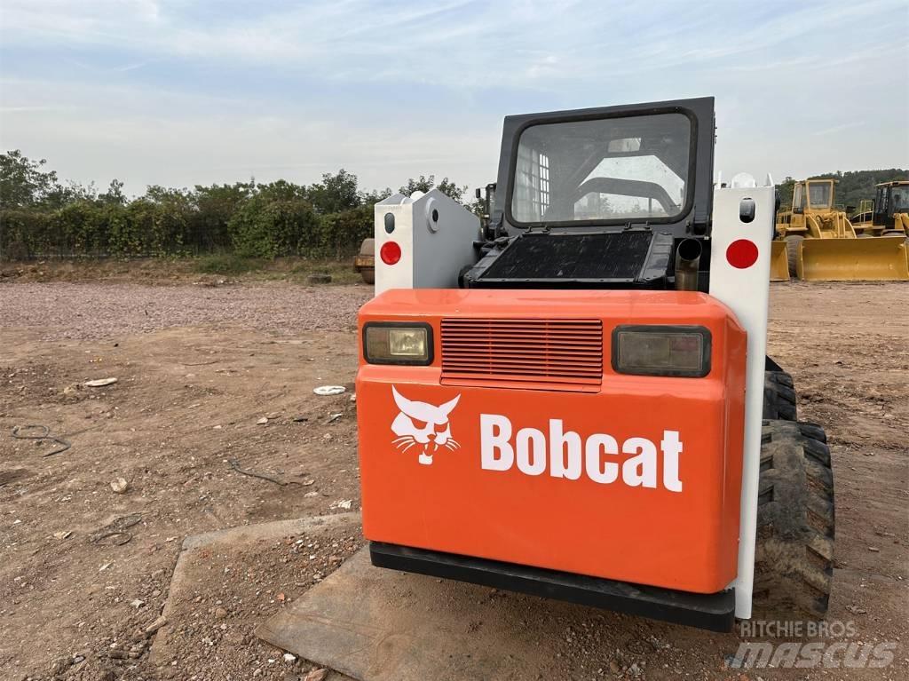 Bobcat S 300 Skid steer mini utovarivači