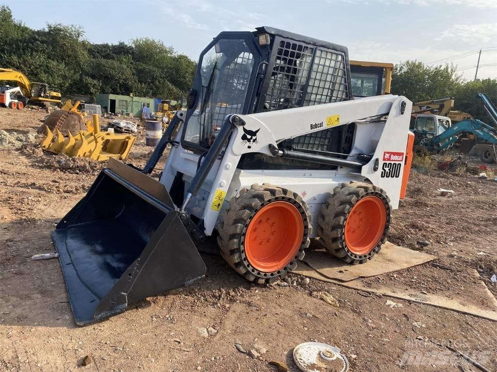 Bobcat S 300 Skid steer mini utovarivači