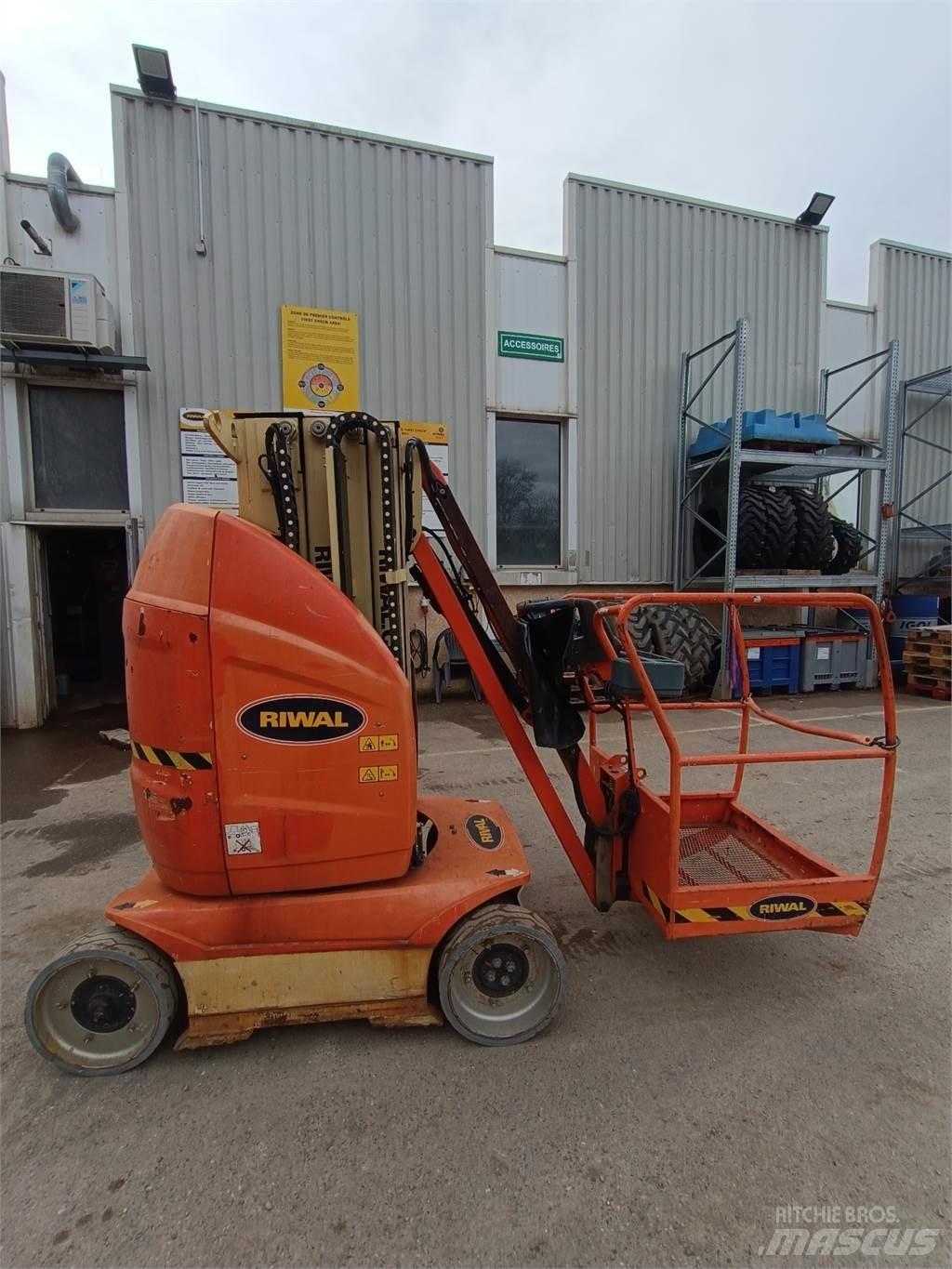 JLG T10E Ostali kranovi i platforme