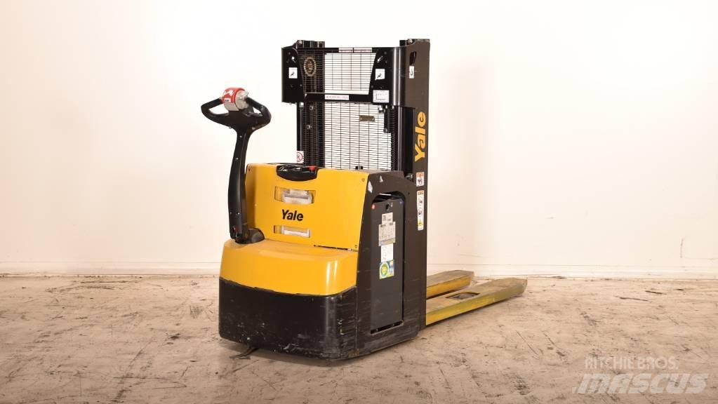 Yale MS20 Ručni električni viljuškar