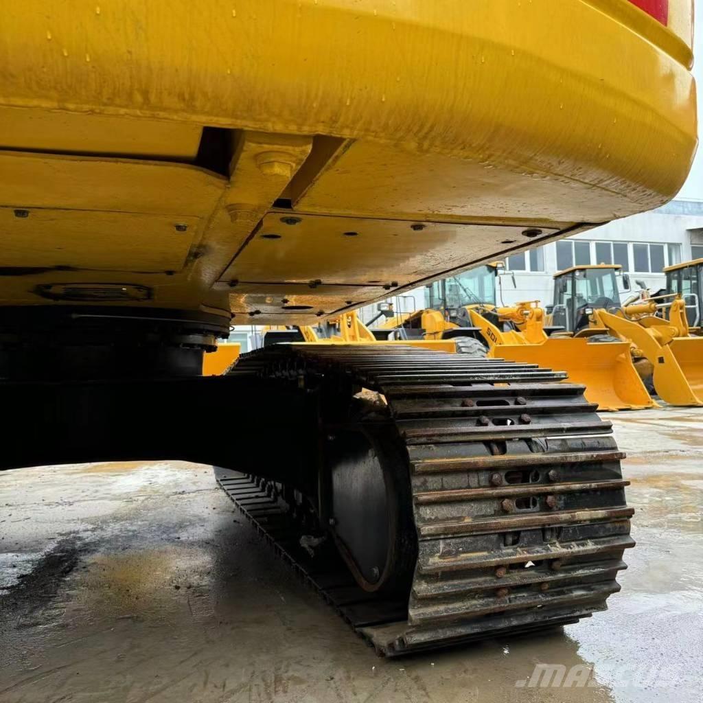 Komatsu PC 220-8 Bageri guseničari