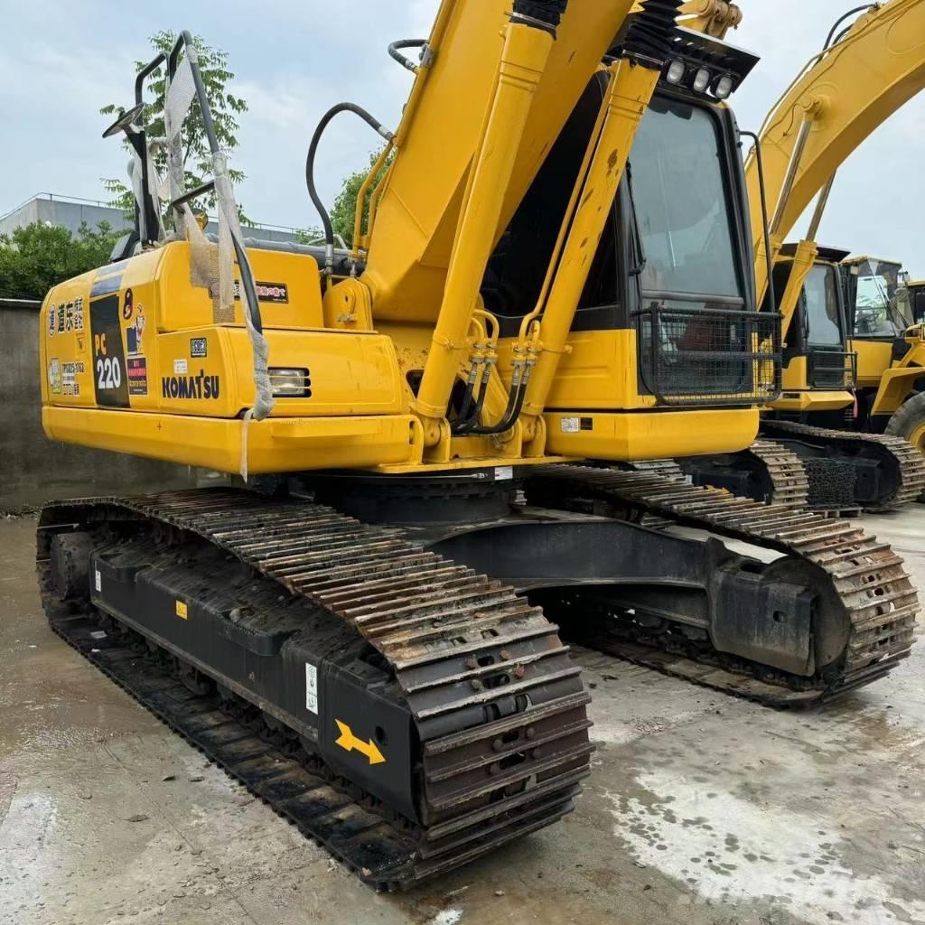 Komatsu PC 220-8 Bageri guseničari