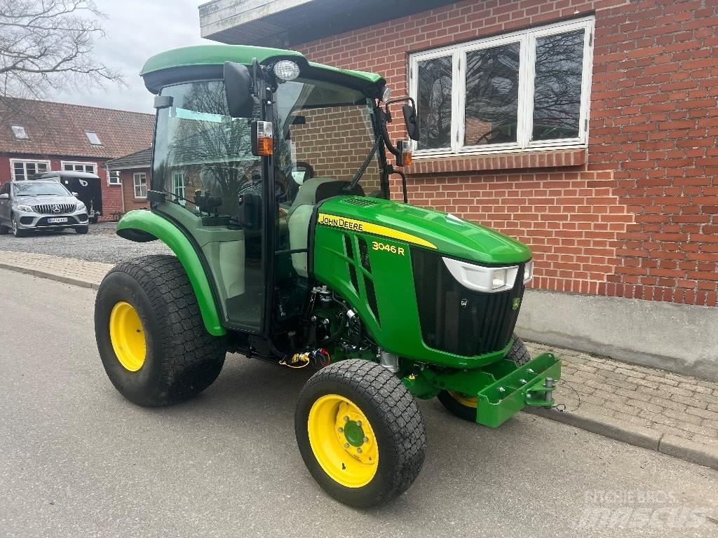 John Deere 3046 R Manji traktori