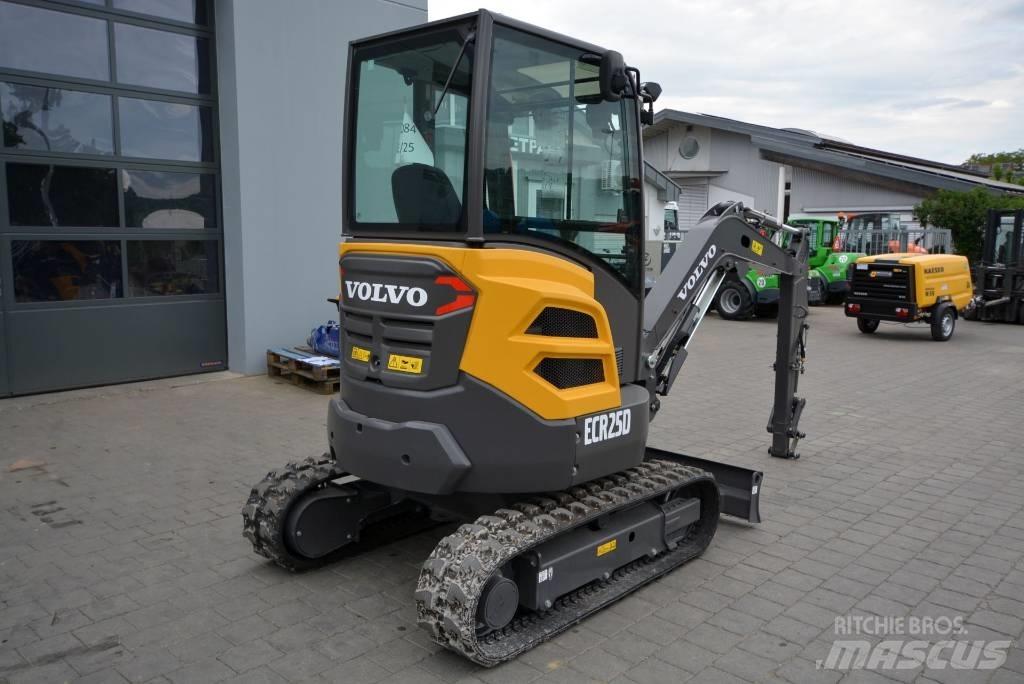 Volvo ECR 25 D Mini bageri < 7t