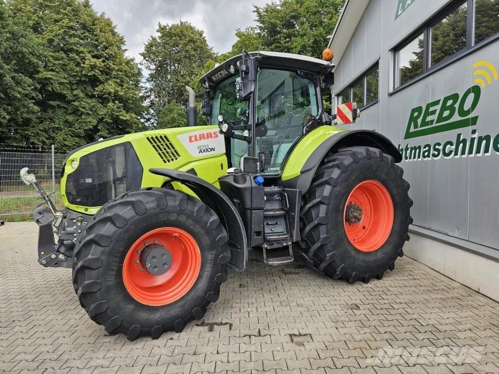 CLAAS Axion 870 Traktori