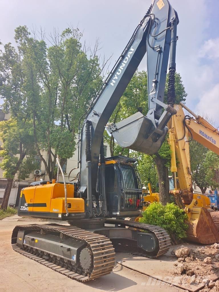 Hyundai HX 220 HD Bageri guseničari