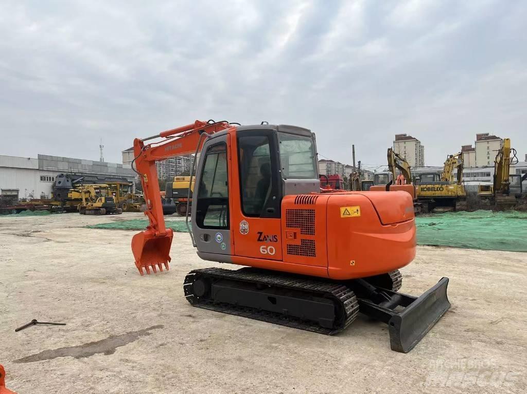 Hitachi ZX 60 Mini bageri < 7t