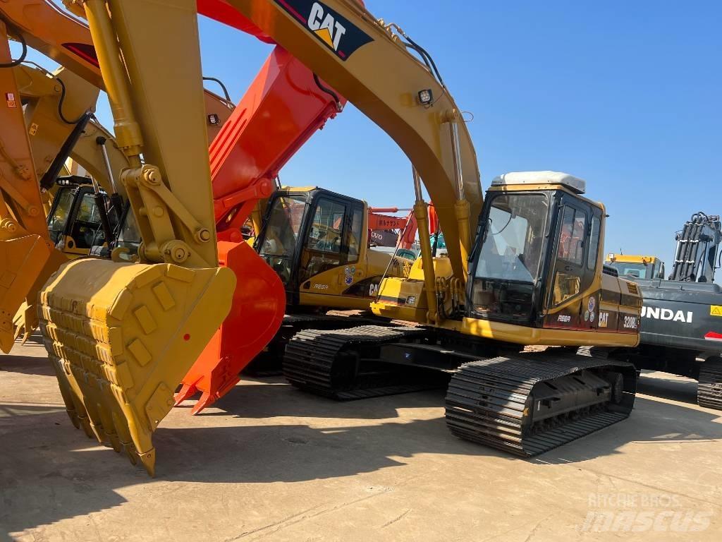 CAT 320 B L Bageri guseničari