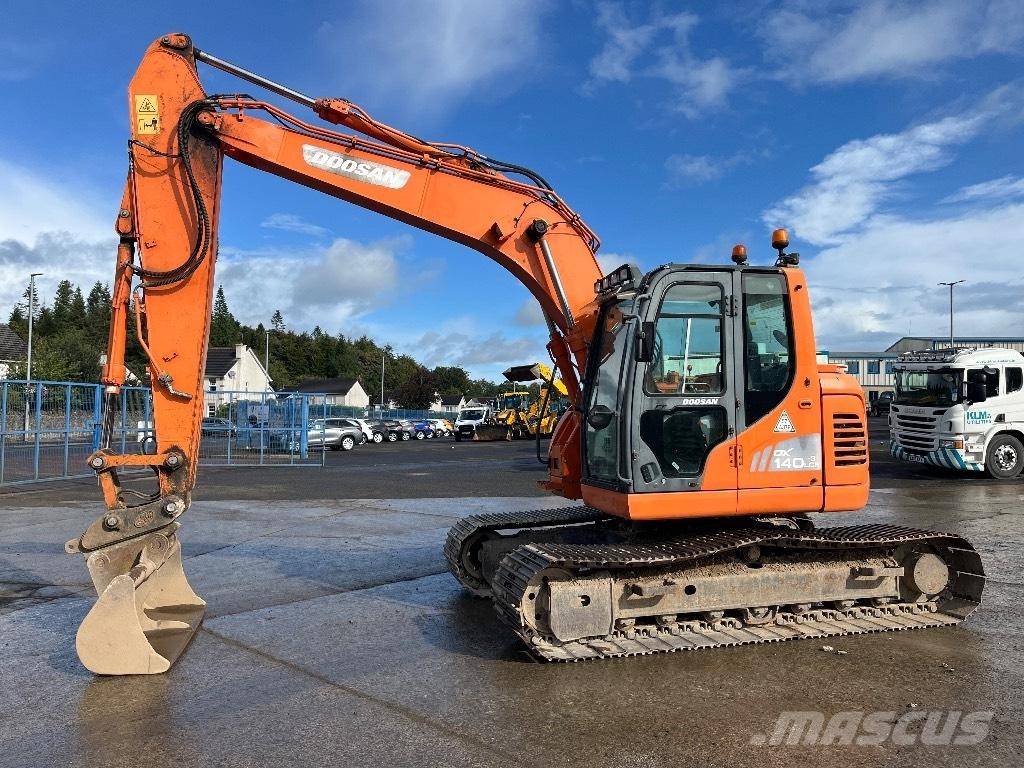 Doosan DX140 LCR-3 Bageri guseničari