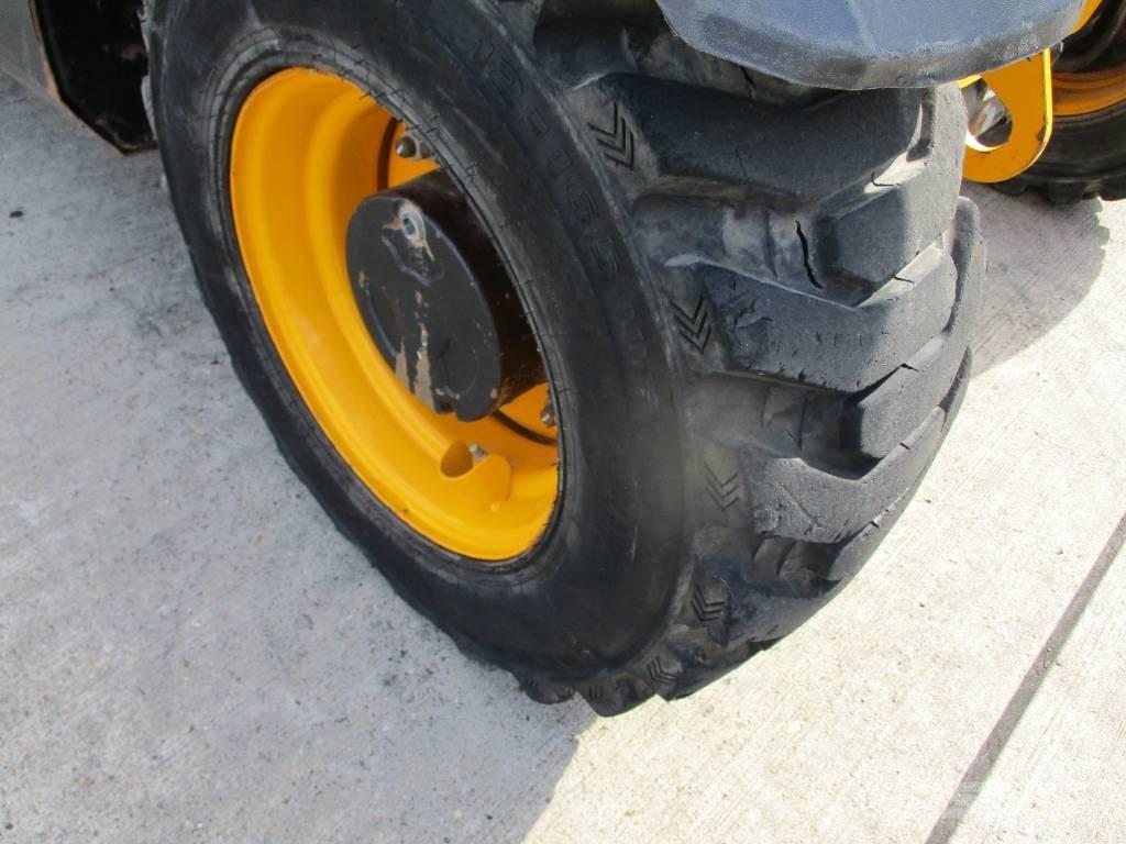 JCB 525-60 (404) Teleskopski viljuškari