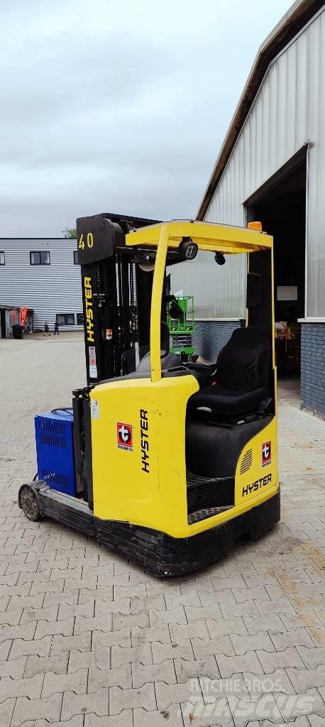 Hyster R 1.6 Viljuškari sa pomičnim stupom