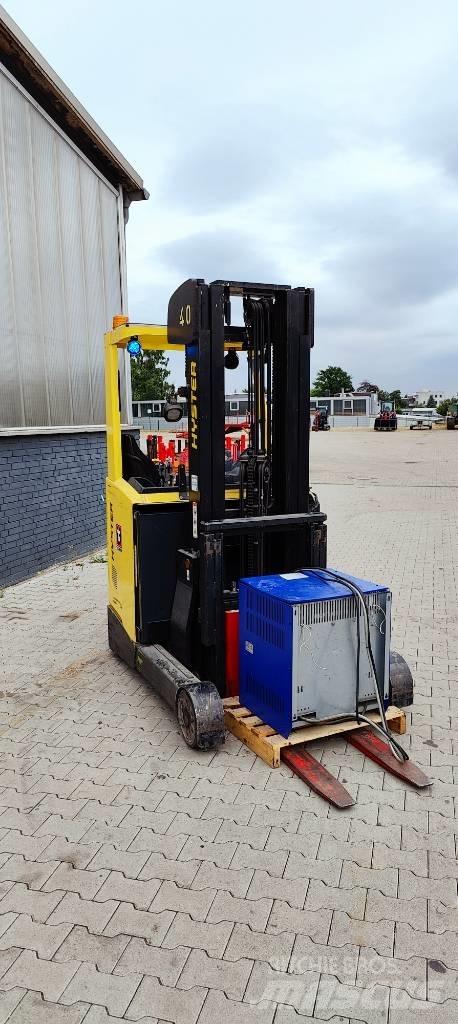 Hyster R 1.6 Viljuškari sa pomičnim stupom