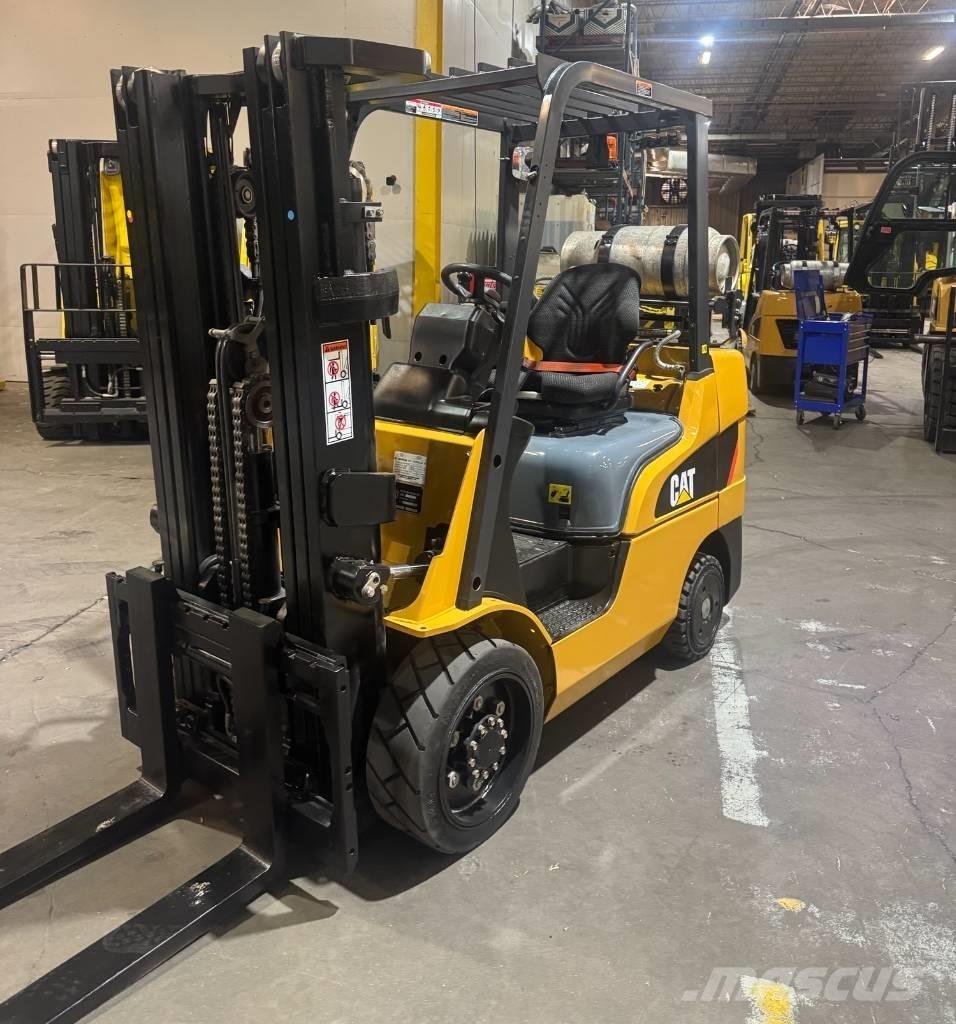 CAT 2C 6000 Viljuškari - ostalo