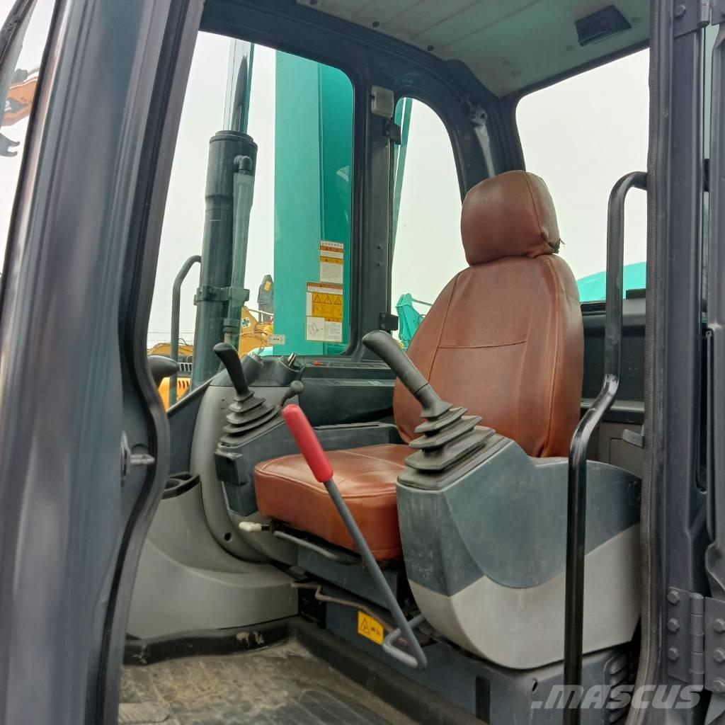 Kobelco SK75-8 Midi bageri 7t – 12t
