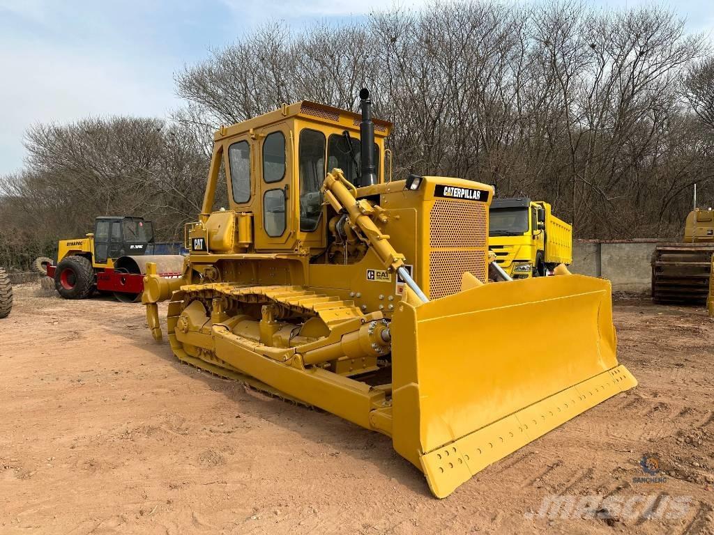 CAT D7G Buldožeri guseničari