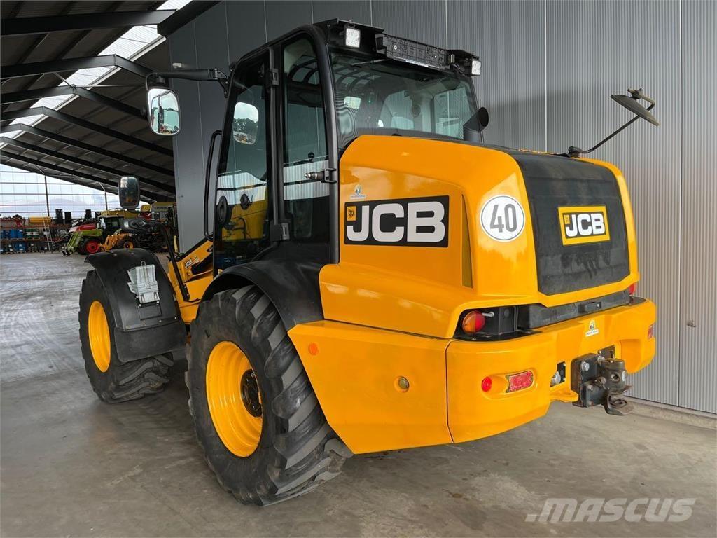 JCB TM 320 Agri Utovarivači na točkove