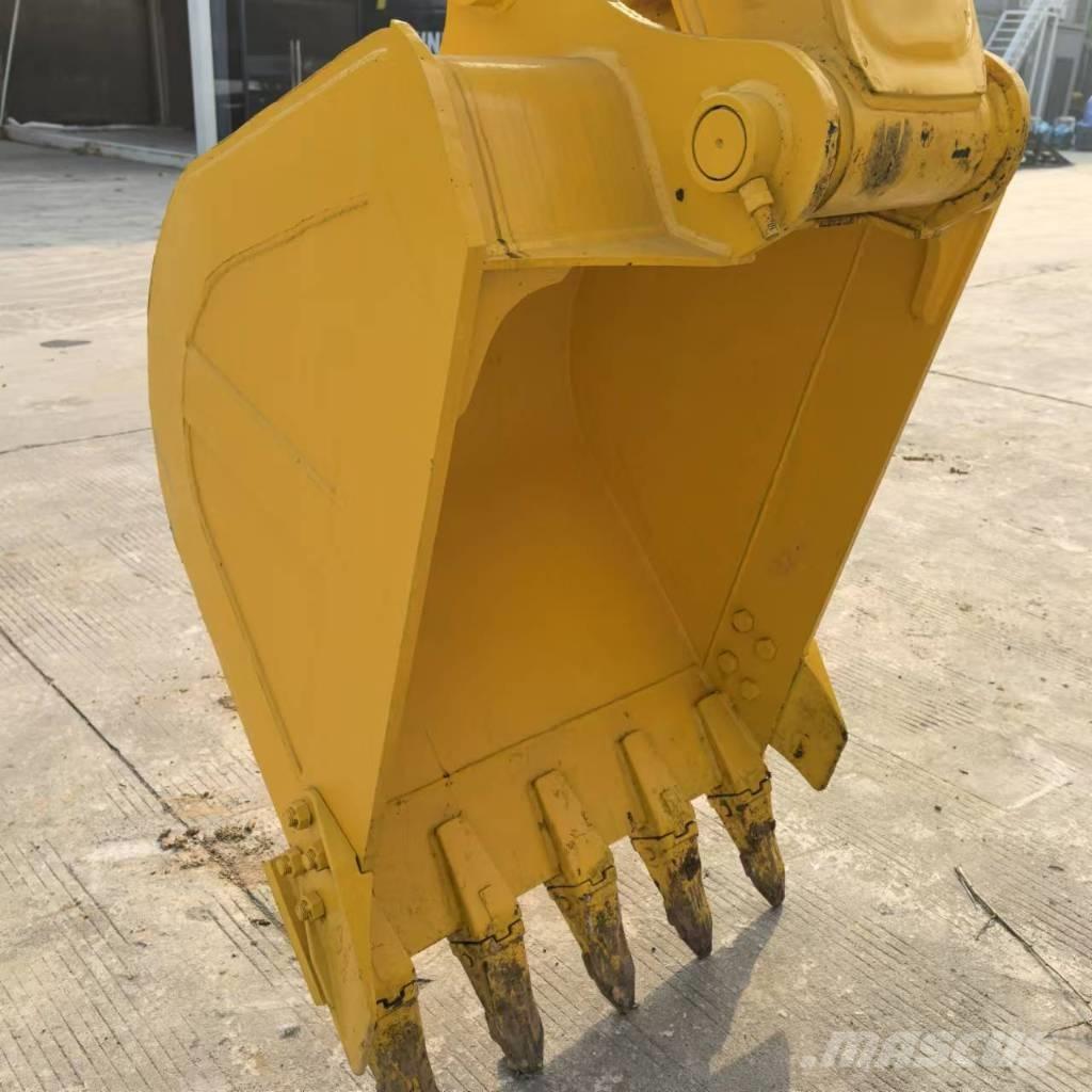 Komatsu PC 130 Mini bageri < 7t