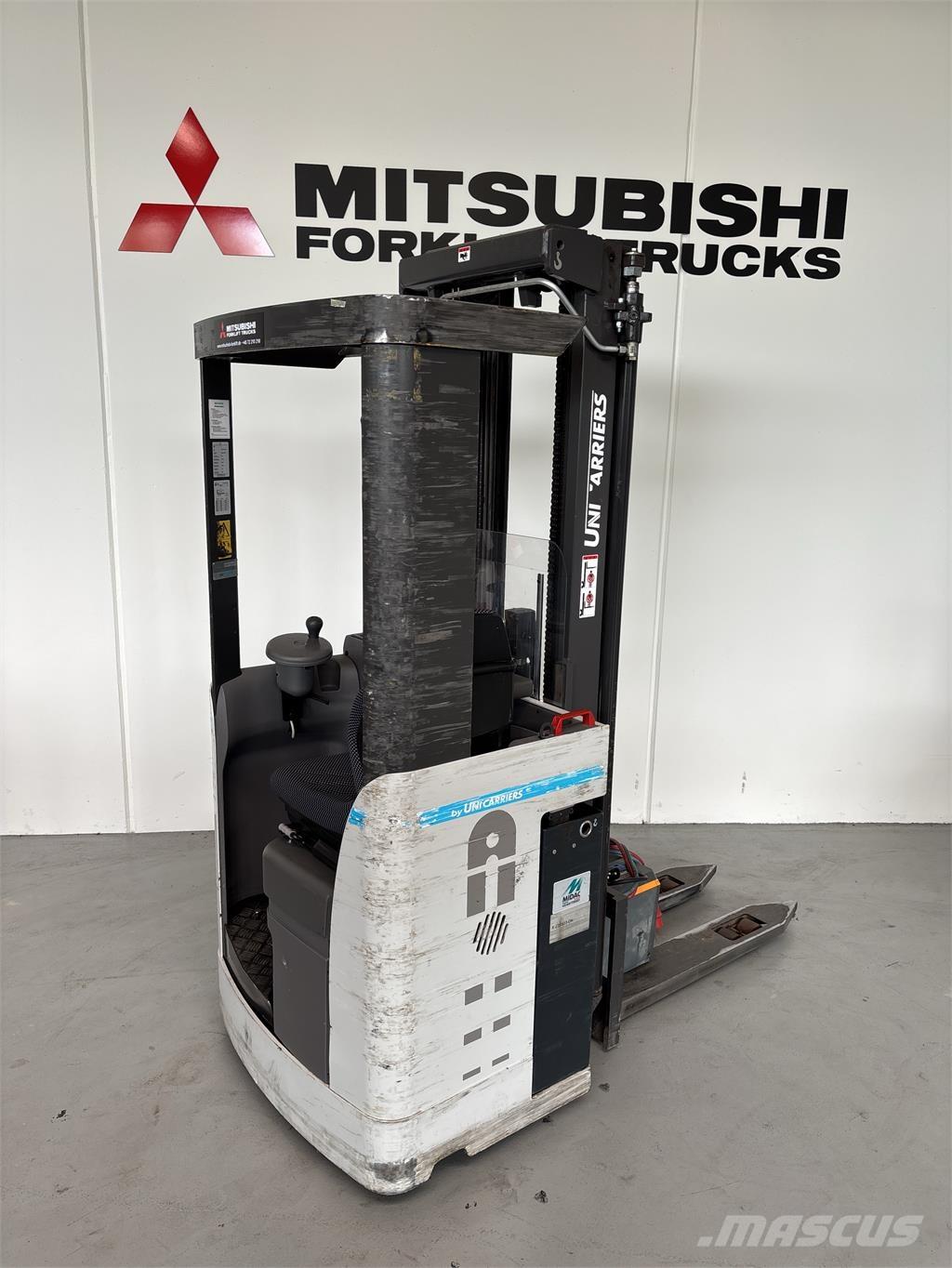 Atlet XJN160 Samopogonski ručni viljuškari