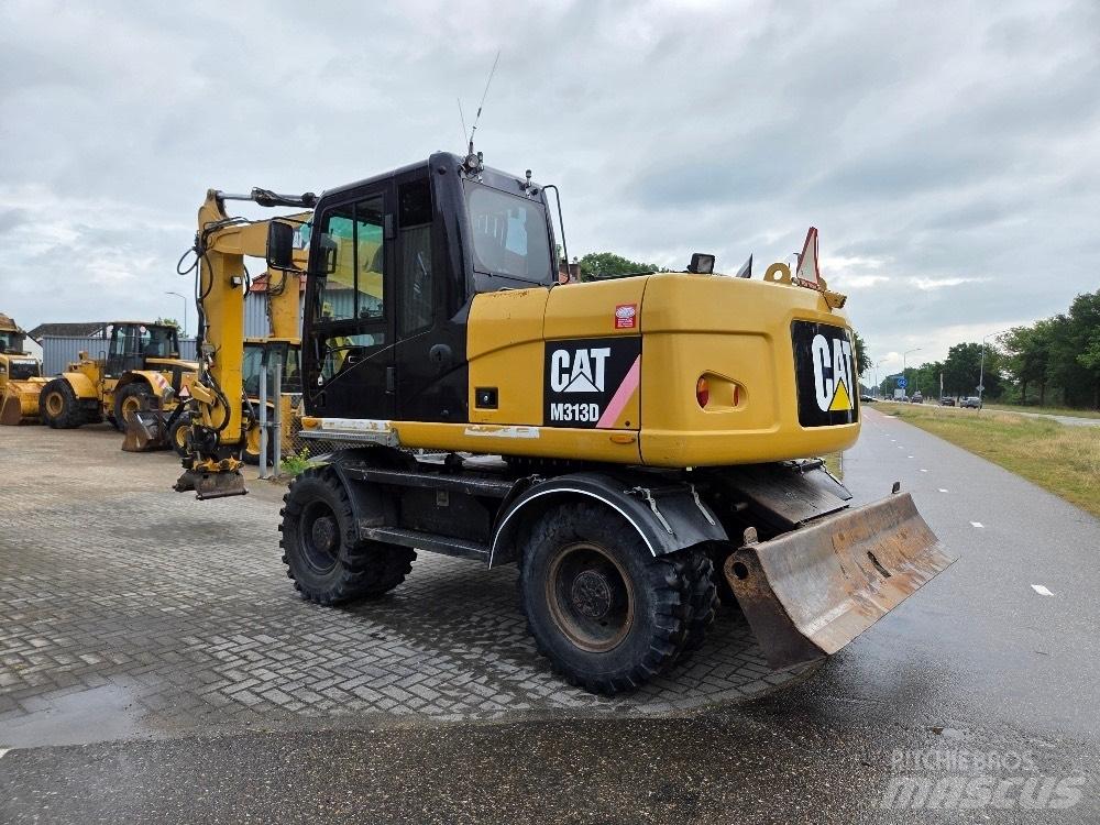 CAT M313D Bageri točkaši