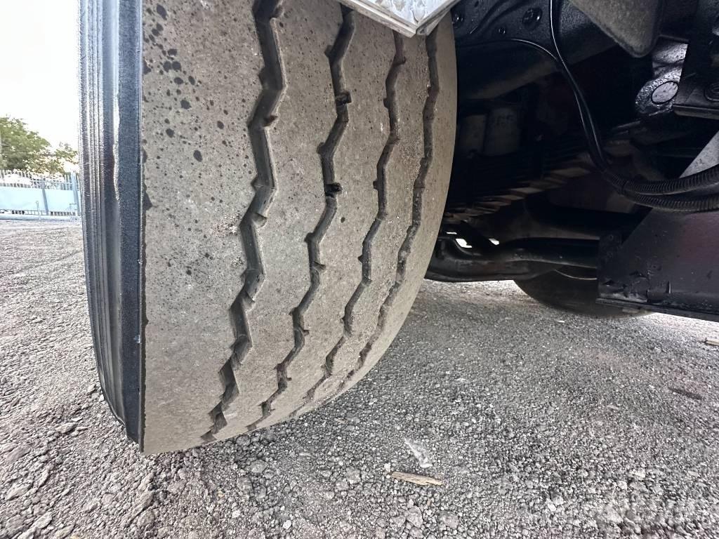 Mack MRU 613 Kombi vozila/ vakum kamioni