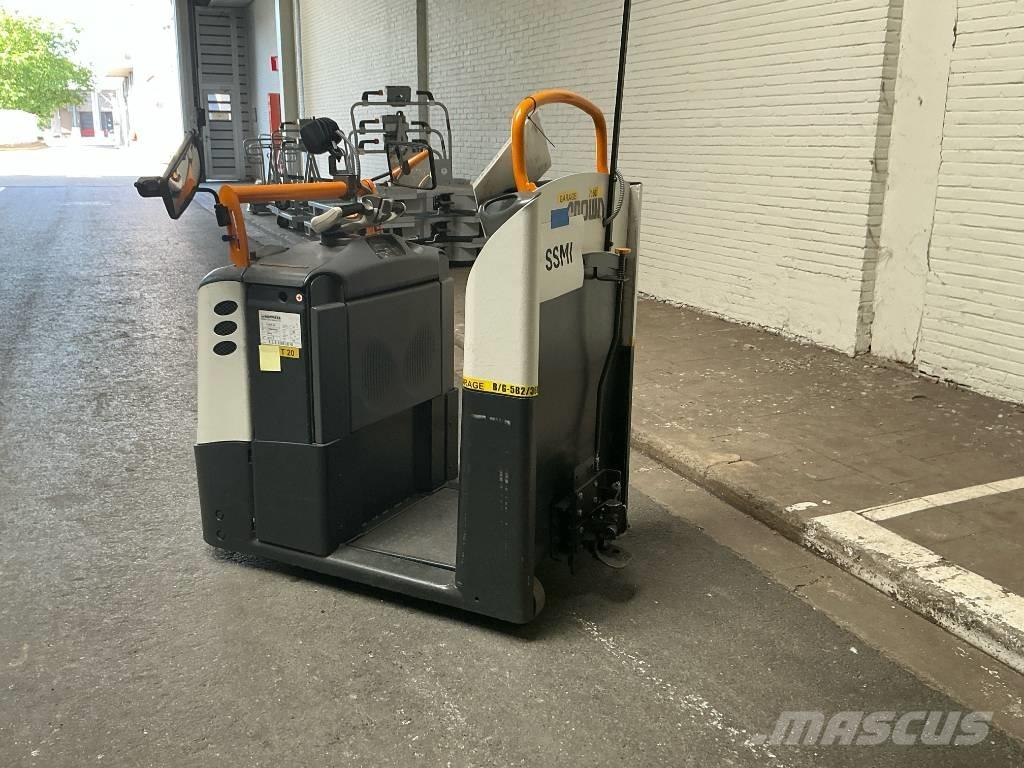 Crown TC 3000 Tegljači