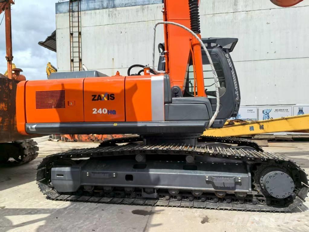Hitachi ZX 240 HG Bageri guseničari