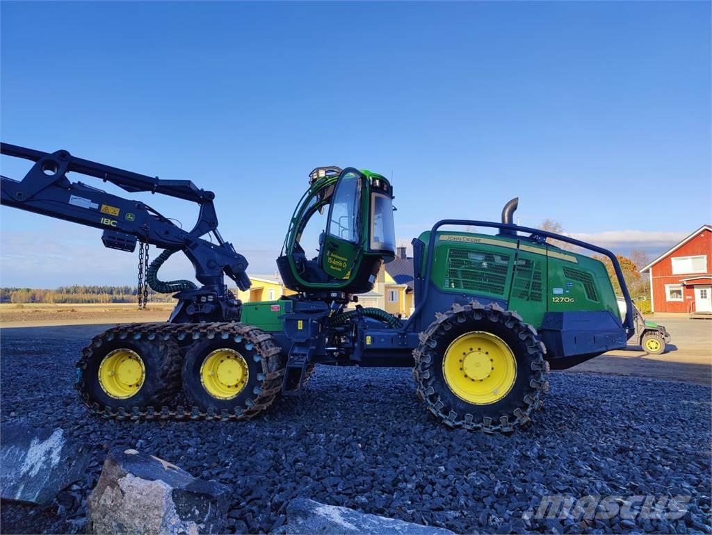 John Deere 1270G Harversteri