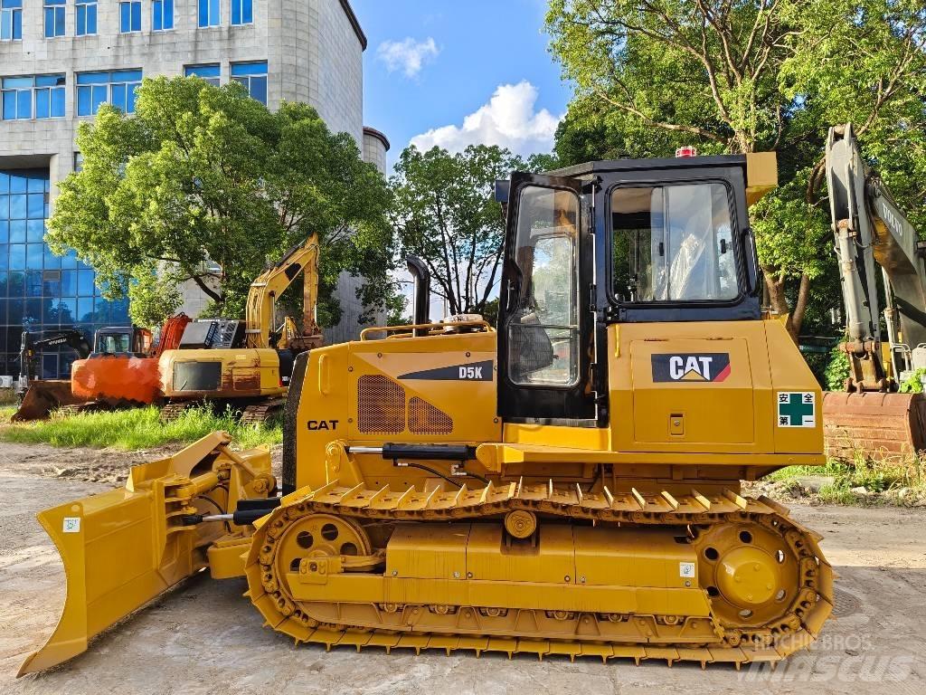 CAT D 5 K Buldožeri guseničari
