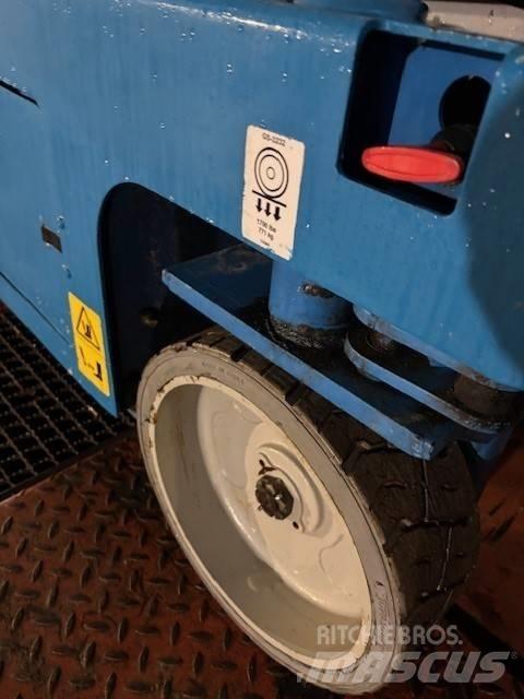 Genie GS 3232 Makazaste platforme