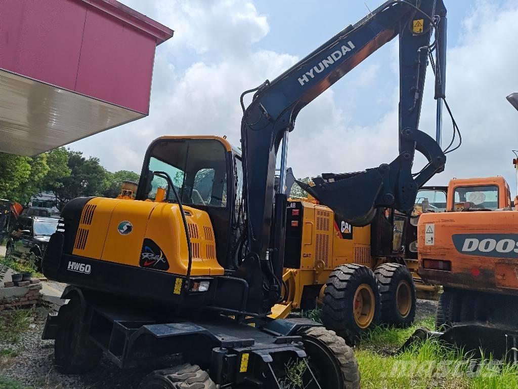 Hyundai R60W Mini bageri < 7t